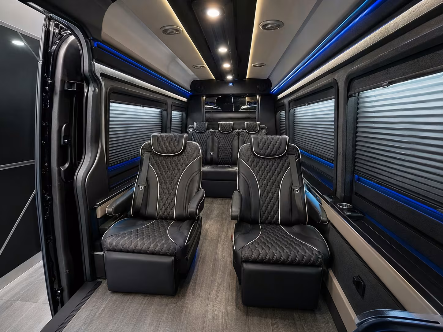 hotel to airport shuttle service in thornton colorado