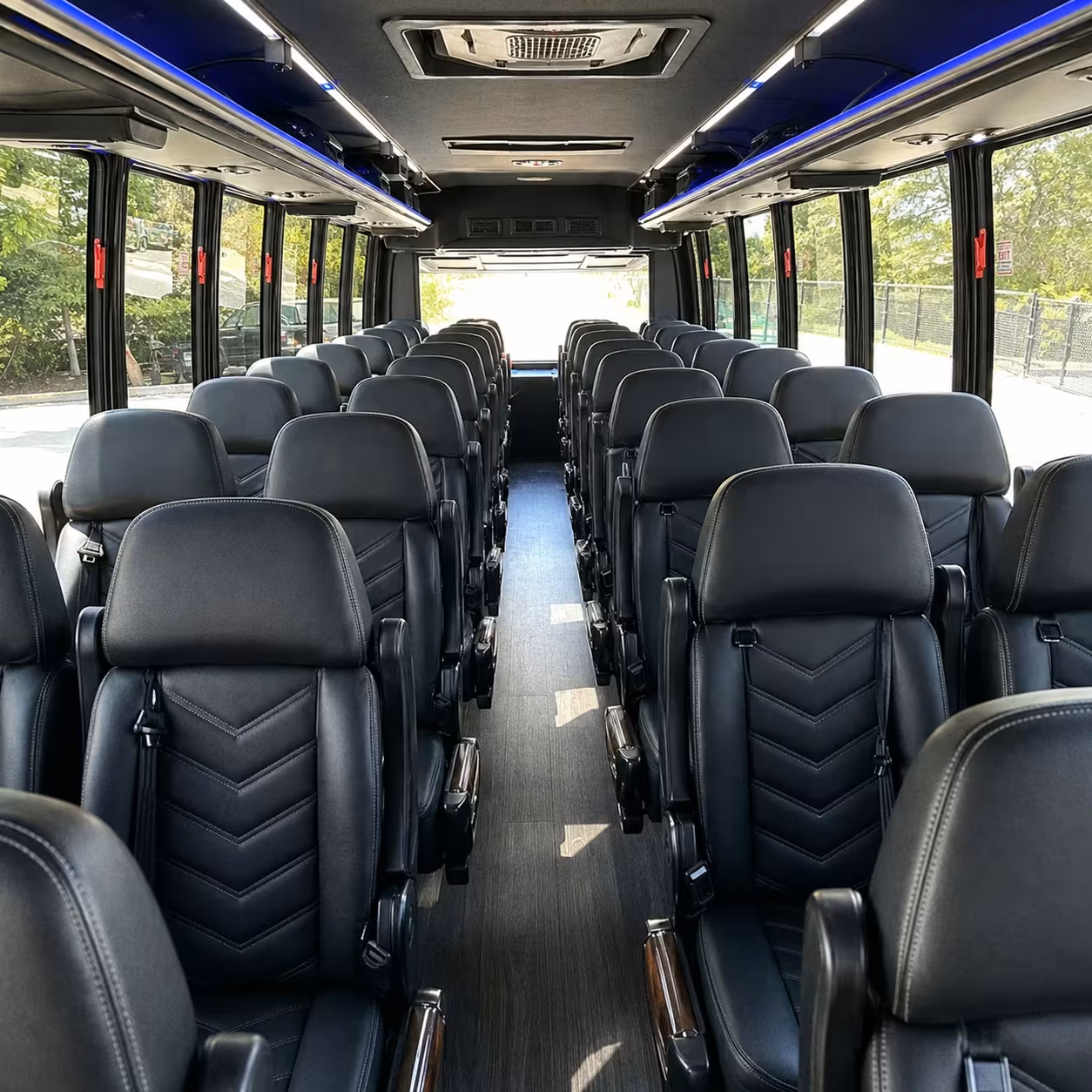 minibus rentals for thornton executive teams and corporate travel