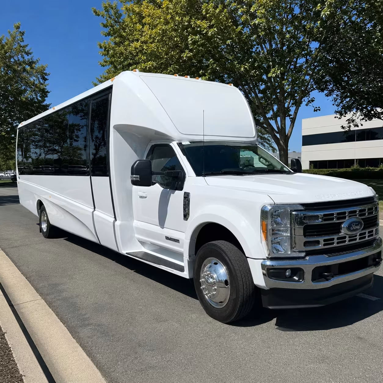 senior ministry minibus rentals in thornton and the front range