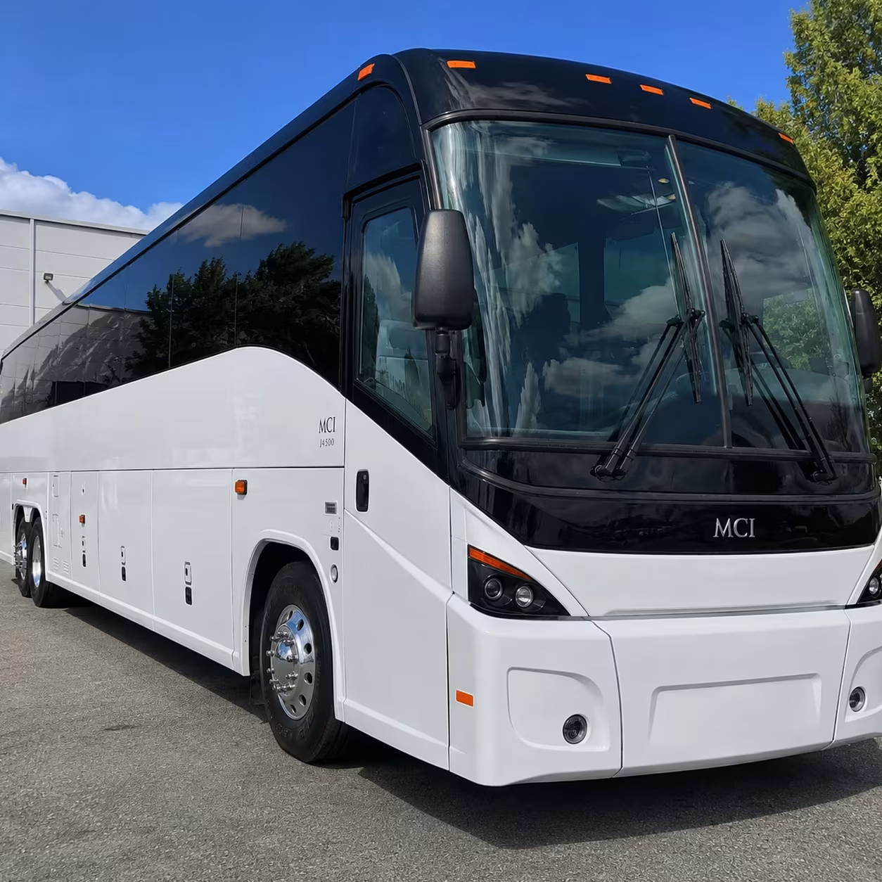 thornton employee shuttle buses for the i 25 corridor